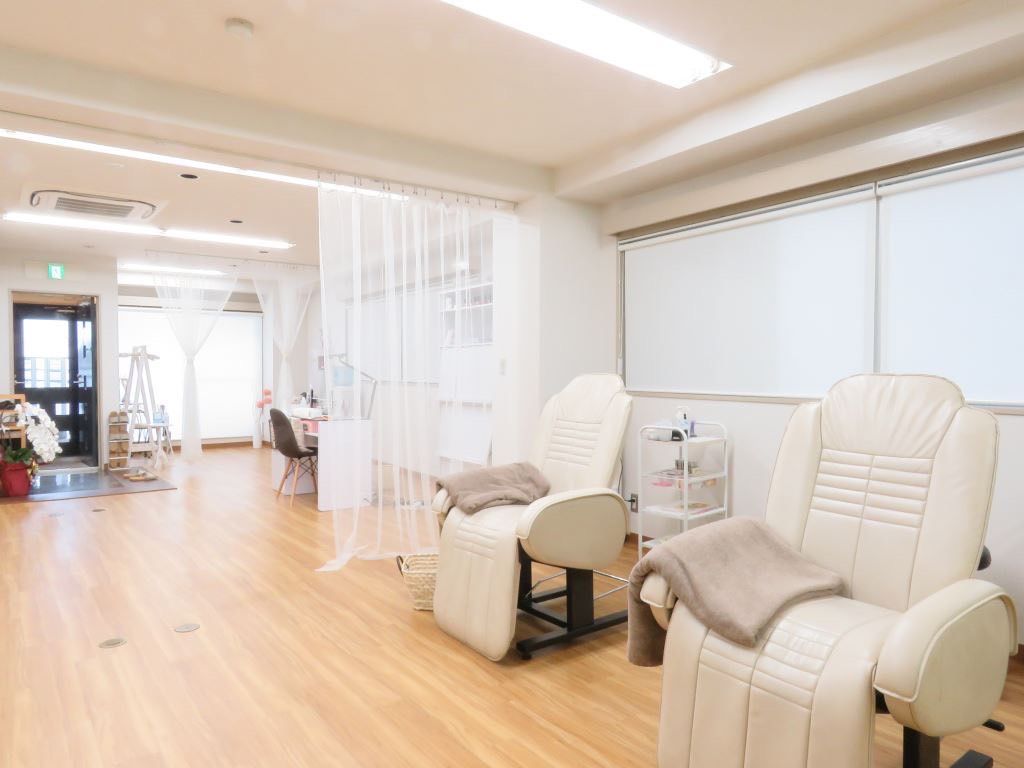 武蔵小山 サロン内装 店内